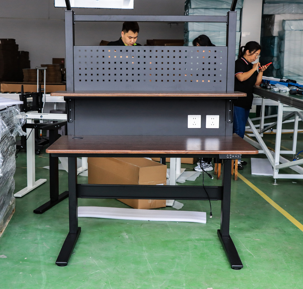 Regulowany na wysokość stół ro – Woodworking Bench recenzja i cena
